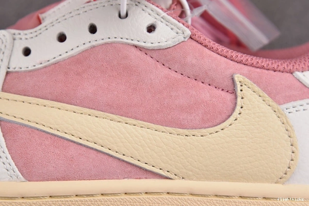 OG DM7866-600 x Travis Scott SP Low AJ 1 1104